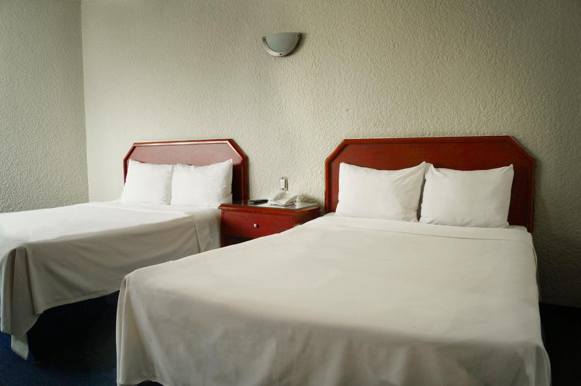 Hotel Valle De Mexico Toreo Bagian luar foto